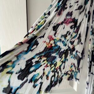 Abstract Multicolor Accent Scarf